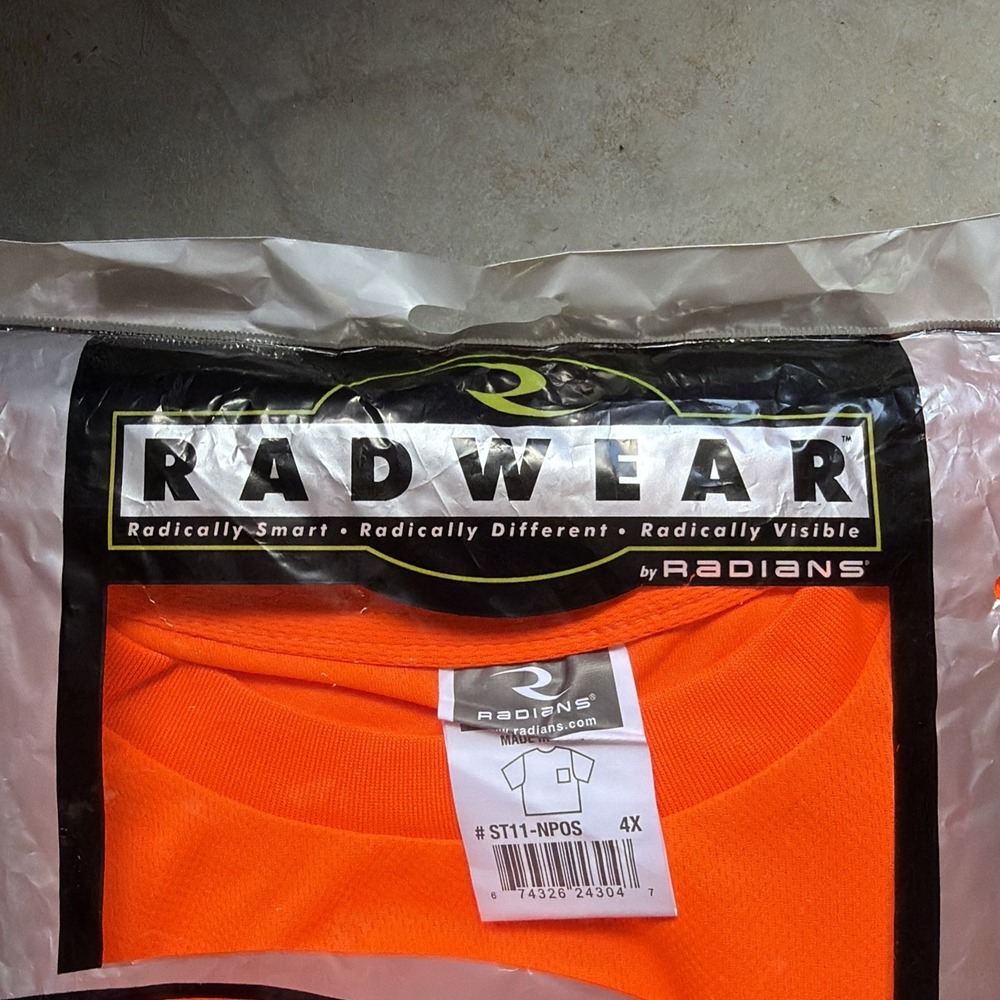 Radians ST11-NPOS-4X Non-Rated Short Sleeve 4X Hi-Vis T-Shirt with Max-Dri - Picture 5 of 7